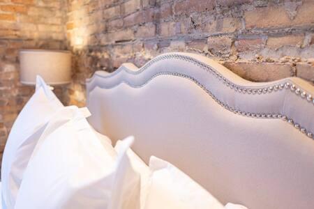 Hip Urban Loft - Small Town Charm -124 Lofts #3 West Dundee Екстер'єр фото